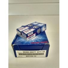 Свічка запалювання для човнових моторів Suzuki (BR7HS-10)